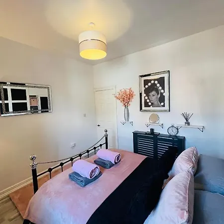 Tatil Evi Bartley Central, Walking Distance To
